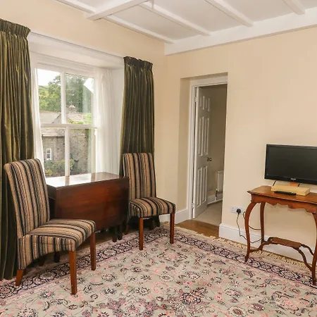 Kearton Shunner Fell 公寓 *